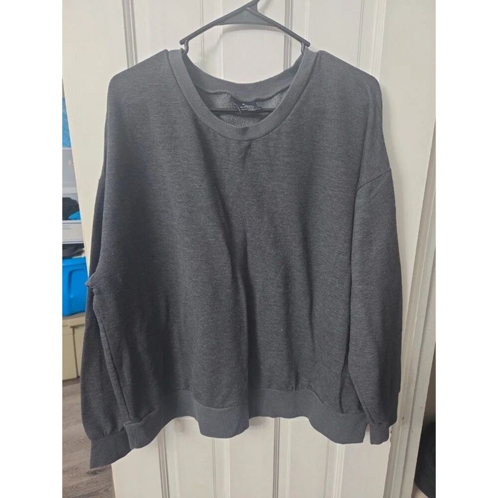 Reebok sweatshirt